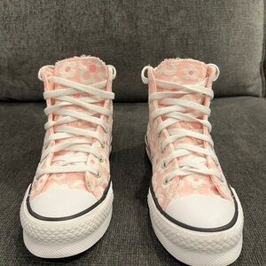 Converse Pink High-Top Sneakers for kid